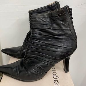 Manolo Blahnik Leather Boots 36.5
